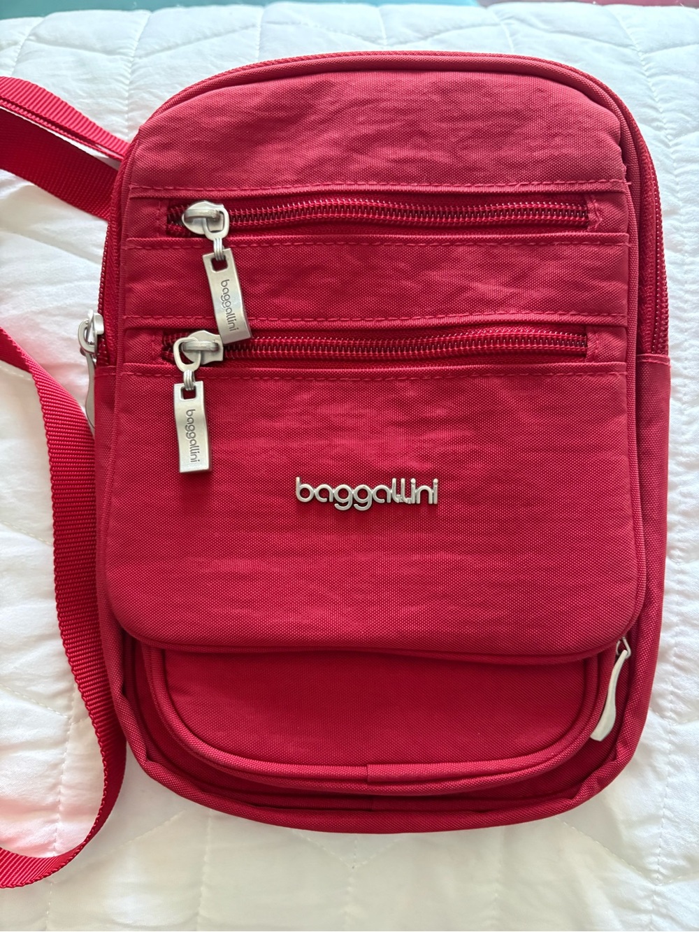 Baggallini bright Red Cross body bag